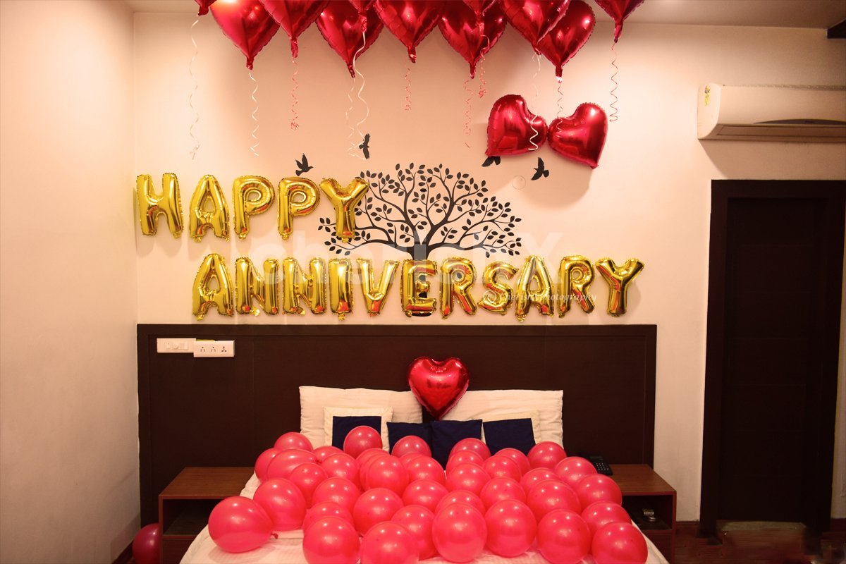 Heart Balloon Anniversary Decoration Ahmedabad